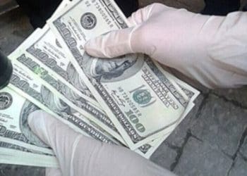 Викладача тернопільського вишу спіймали на хабарі: вимагав тисячу доларів за диплом бакалавра