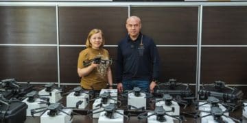 Передаємо для наших бійців ССО на передову 18 розвідувальних дронів та  спеціальні антенні комплекси дального радіусу дії, – Сергій Надал