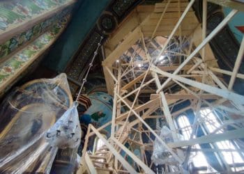 Небайдужих просять допомогти із реставрацією давнього храму у Шманьківцях