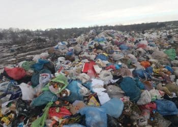 Лановеччина топиться в смітті