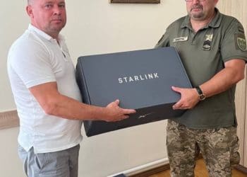 Трибухівська громада на Тернопільщині передала захисникам дві станції «Starlink»
