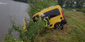 авто у ставку