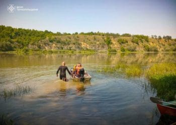 На Тернопільщині в Дністрі втопилося двоє юнаків