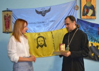 Заступниця директора «Укрінформу», тернополянка Ганна Василенко отримала нагороду від ПЦУ