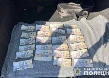 Вимагали 12 тисяч за посвідчення водія: на Тернопільщині викрили чергових хабарників