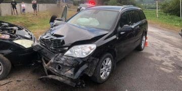 Не розминулися два автомобілі: в автотрощі на Тернопільщині постраждала жінка
