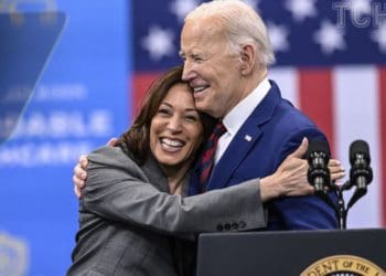 Байден зняв свою кандидатуру з виборів: кого запропонував замість себе