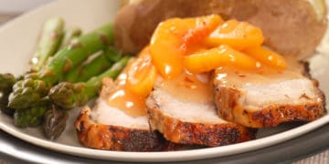 м’ясо з персиками