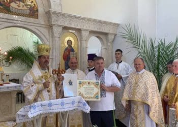 У церкві села Нагірянці на Чортківщині освятили іоностас та нагородили мецената