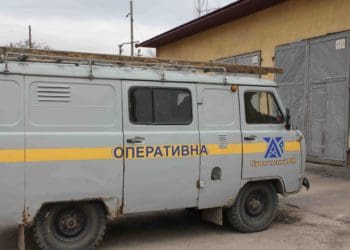 «Тернопільобленерго» придбає новеньку автомобілі для оперативно-виїзних бригад, а старі “буханки” передасть ЗСУ
