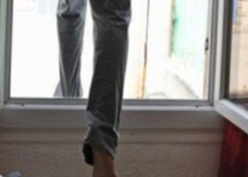 падіння з вікна