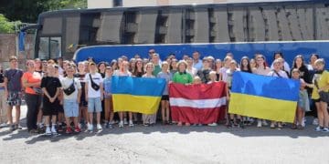 40 дітей військовослужбовців з Тернопільщини вирушили на відпочинок у Латвію