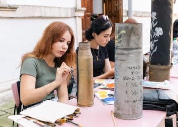 "Мистецтво як зброя"