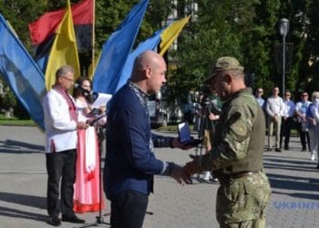 У Тернополі з нагоди Дня міста вручили нагороди захисникам України