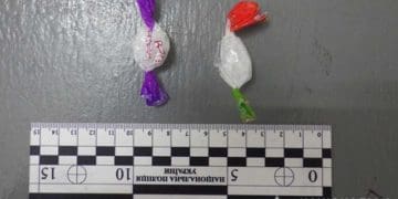 На Тернопільщині наркотики ув’язненому передавали в обгортках з-під цукерок