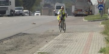 Волонтер Олександр Каніболоцький.