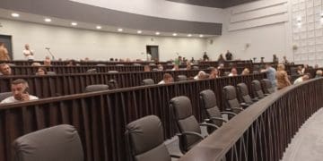 Тернопільська обласна рада підтримала дострокове припинення повноважень одного з депутатів