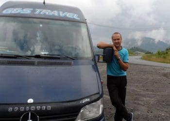 Тернополянин хоче обміняти автобус на позашляховик для ЗСУ