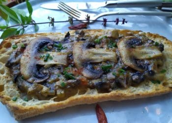 грінки з печерицями