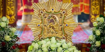 251 рік тому у Почаєві на Тернопільщині коронували чудотворну ікону Божої Матері