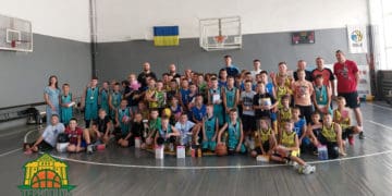 Юні тернопільські баскетболісти стали бронзовими призерами відкритого турніру у Вінниці