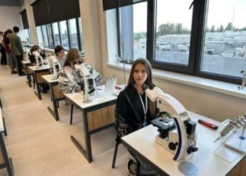 Шумчанка Богдана Лохвінська перемогла у фіналі етапу Всеукраїнської учнівської олімпіади з біології