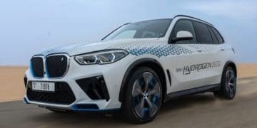 водневий автомобіль BMW