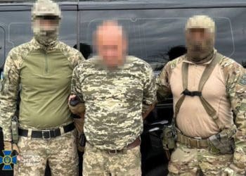 СБУ затримала у Харкові зрадника, який наводив російські ракети на свою бригаду ЗСУ та готувався втекти до рф