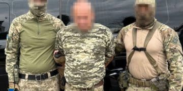 СБУ затримала у Харкові зрадника, який наводив російські ракети на свою бригаду ЗСУ та готувався втекти до рф