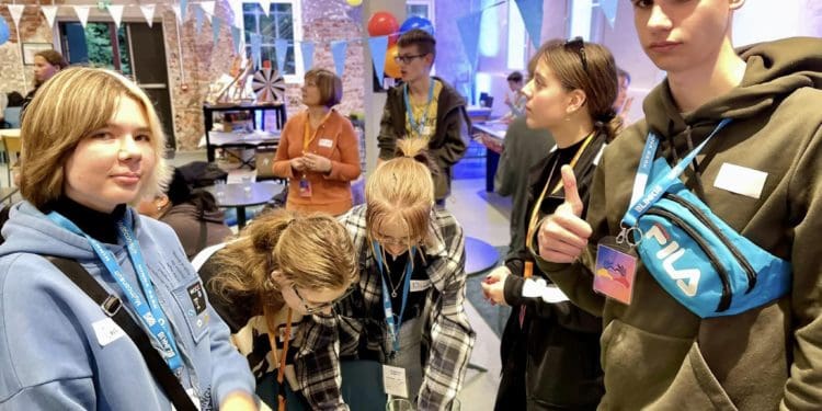 Молодь Копичинців вирушила до Норвегії з культурним обміном