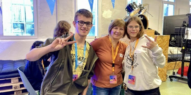 Молодь Копичинців вирушила до Норвегії з культурним обміном