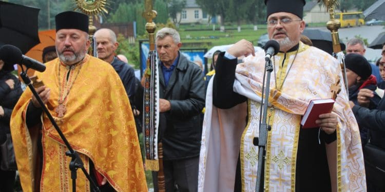 “Щоб ми жили”: на Тернопільщині вшанували загиблих захисників