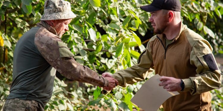 Бійці 105-ї тернопільської бригади тероборони отримали високі нагороди