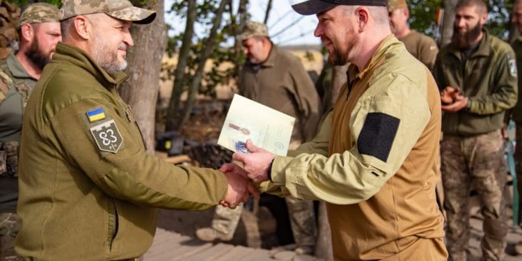 Бійці 105-ї тернопільської бригади тероборони отримали високі нагороди