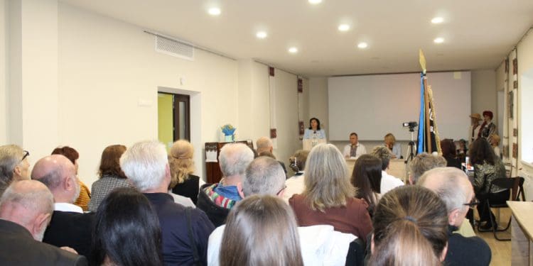 Невідомі листи Іванни Блажкевич презентували на конференції в Тернополі