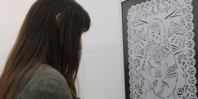 Лемківська спадщина у витинанках: виставка Галини Дудар у Тернопільському музеї