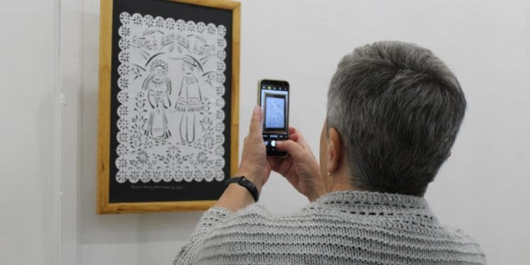 Лемківська спадщина у витинанках: виставка Галини Дудар у Тернопільському музеї