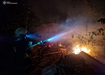 Вогонь знищив будівлю у Байковецькій громаді під Тернополем