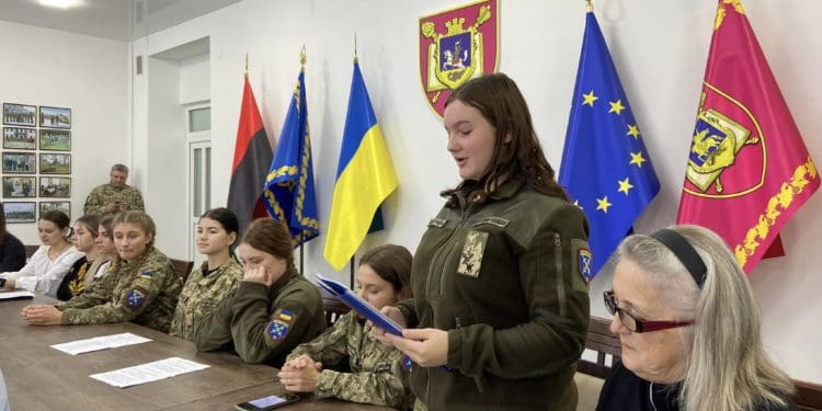 У військовому коледжі Тернополя відбувся патріотичний мовний марафон