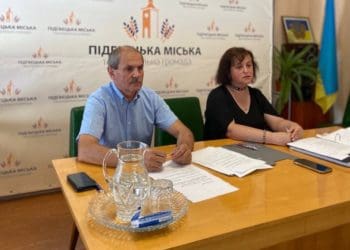 У Підгайцях на Тернопільщині міський голова блокує ініціативу виділити з бюджету кошти на ЗСУ