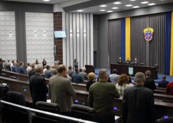 Сьогодні відбулася восьма сесія Тернопільської обласної ради: чи законне скликання депутатів