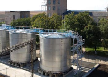 Жителі б’ють на сполох: Хоростківський спиртзавод виділяє неприємний запах