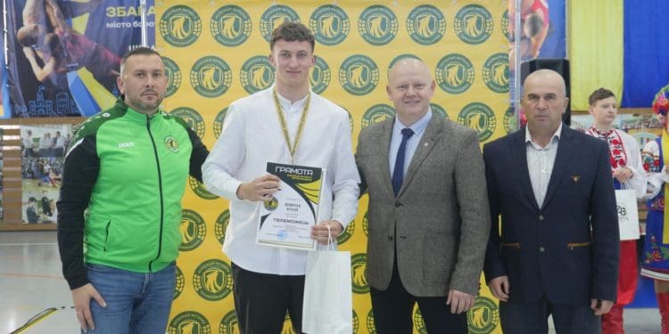 Історичний тріумф збаразького футболу: дві команди стали чемпіонами області