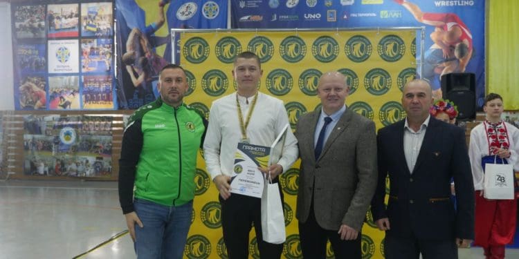 Історичний тріумф збаразького футболу: дві команди стали чемпіонами області