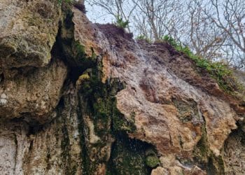 обвал скелі