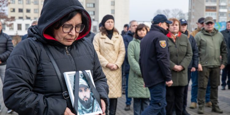 Тернополяни вшанували полеглих Героїв у 1000-й день повномасштабної війни