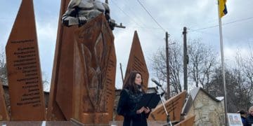 У Кременеці на Тернопільщині відкрили пам’ятник Герою України Сергію Лі