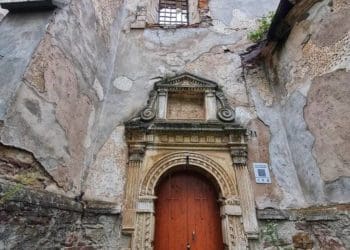 Тернопільщина туристична: Костел Успіння Богородиці у Язлівці – настаріший ренесансний костел в Україні