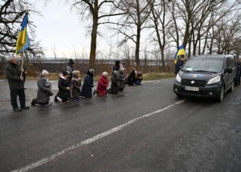 На Лановеччині попрощалися із загиблим воїном Олександром Гончаренком