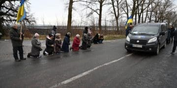 На Лановеччині попрощалися із загиблим воїном Олександром Гончаренком